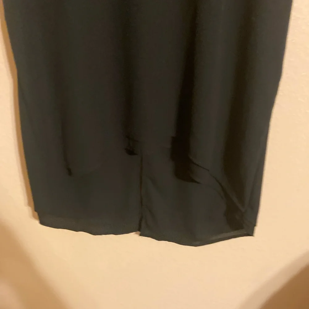 Classy, dressy Loft blouse - Picture 4 of 4